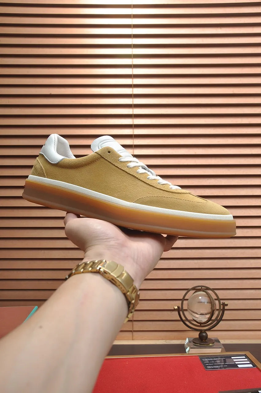 Men's men's shoes 💰540💶【𝐥𝐨𝐫𝐨 𝐏𝐢𝐚𝐧𝐚】lp classic loafers, an Italian treasure brand, the only brand that can match Hermès! Only after wearing it do we realize that we cannot let down our feet. The upper is imported cashmere, the lining of water-dyed cowhide ➕ the cowhide feet, the official original glass rubber outsole, and the pendant. Exclusive original packaging (tag ➕ brand paper ➕ outer box ➕ hand bag) code number: 38-45